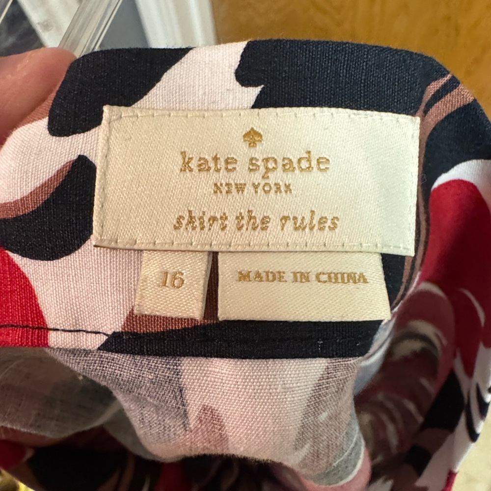 Kate Spade Red and Black Floral Skirt - Picture 3 of 3